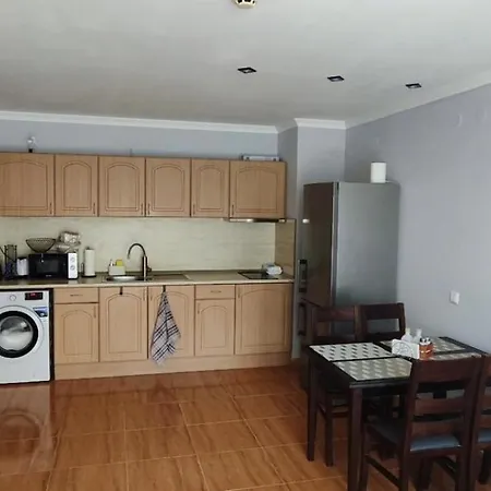 Apartamento влас етъра 1 Near The